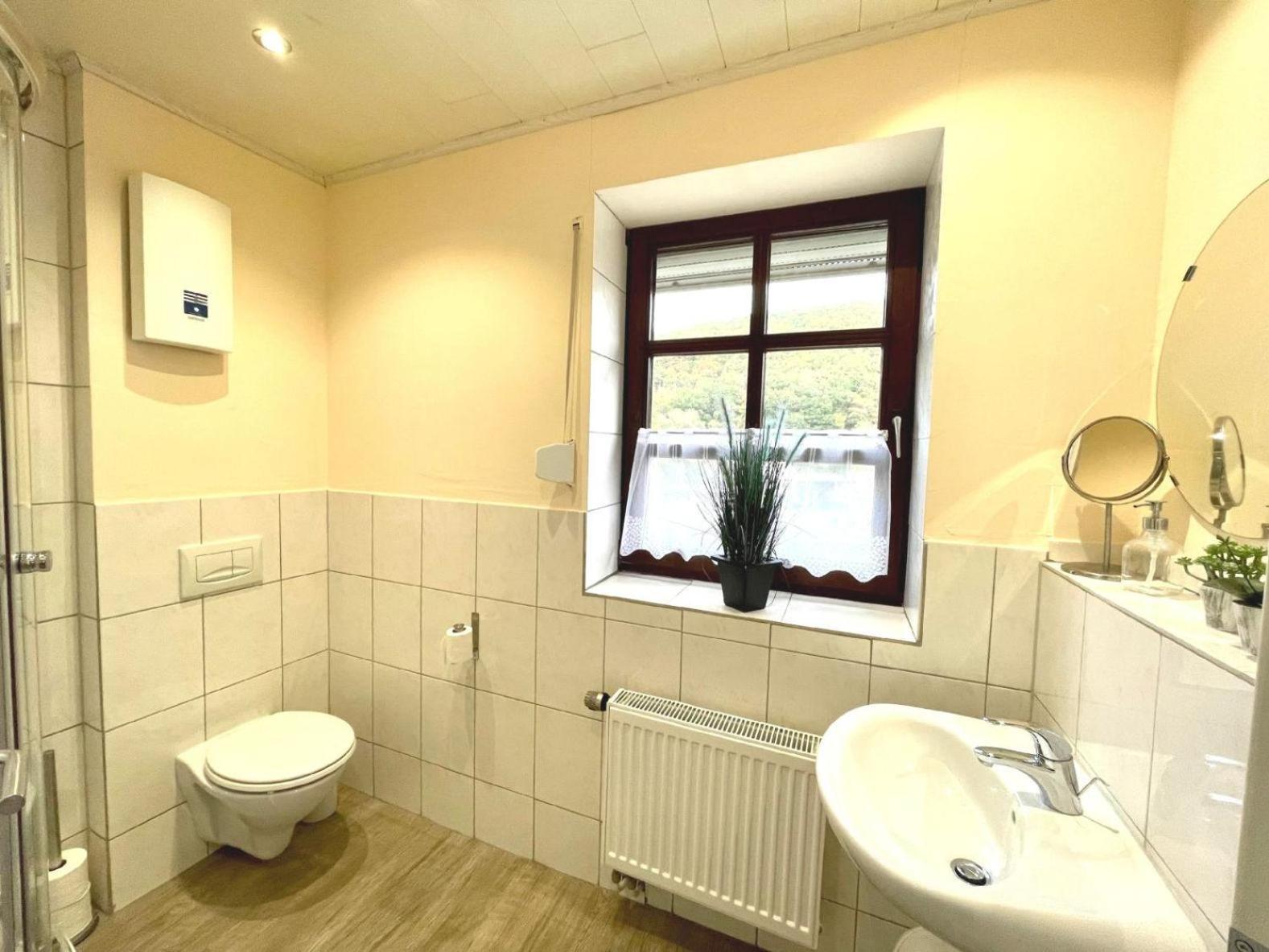 Ferienwohnung Am Kreuzberg 슈라이덴 외부 사진